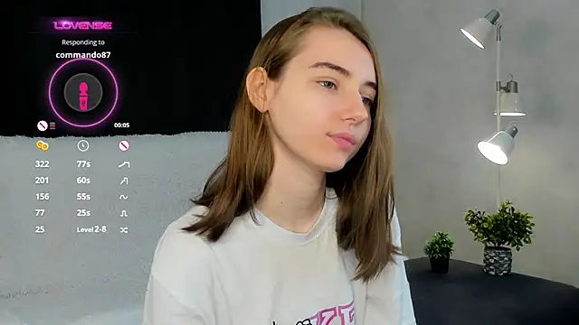 MeghanElson online show from 03.11.25