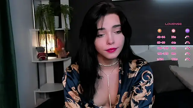 Snapshot of WildaBendell chatting on 01.18.25 WildaBendell online show from 01.18.25