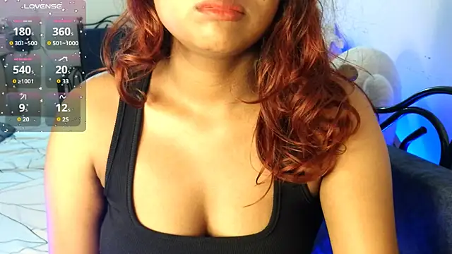 Snapshot of bad_diva chatting on 10.07.25 bad diva online show from 10.07.25