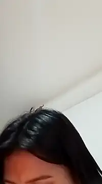  LATINA  online show from 12.20.24