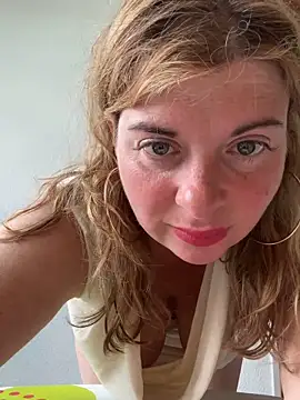 Lombada online show from 05.14.26