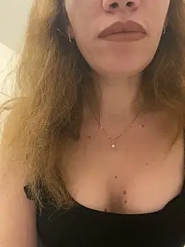 Snapshot of EvaRush chatting on 12.12.24 EvaRush online show from 12.12.24