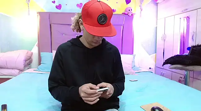 tylor boy online show from 03.16.25