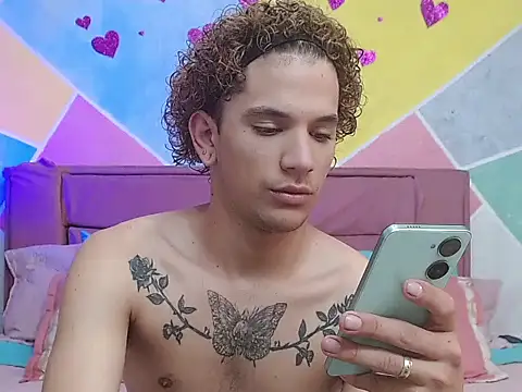 tylor boy online show from 09.11.25