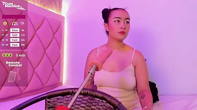 AntonellaQueenn online show from 02.07.26