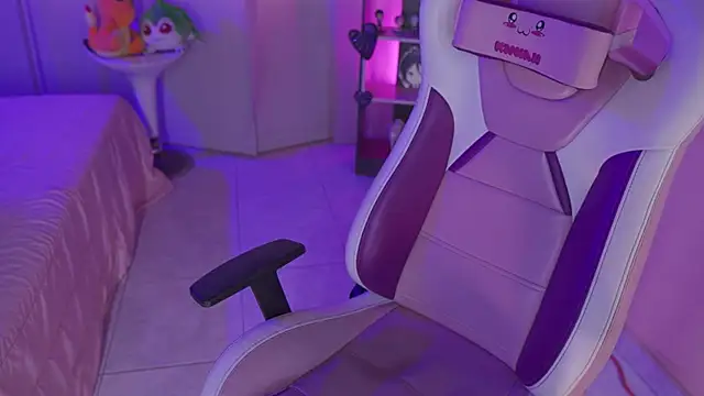 Snapshot of mara_jackson_ chatting on 02.18.25 mara jackson online show from 02.18.25