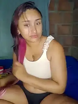 Snapshot of sariitha_sw chatting on 12.29.24 sariitha sw online show from 12.29.24