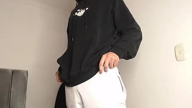 Snapshot of alex-lover chatting on 02.18.25 alex-lover online show from 02.18.25