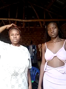 Black juicy24 online show from 11.29.25