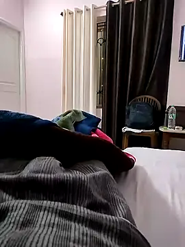 Snapshot of Sid4Sex chatting on 12.13.24 Sid4Sex online show from 12.13.24