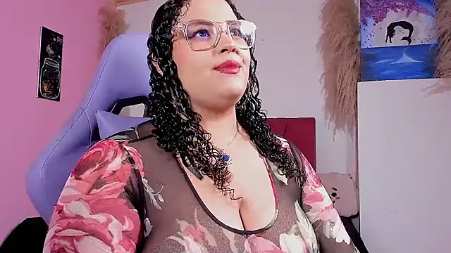 juli 2tyes online show from 02.08.26