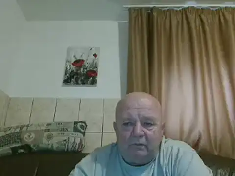 Snapshot of fullballs6 chatting on 01.15.25 fullballs6 online show from 01.15.25