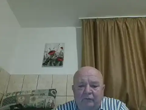 Snapshot of fullballs6 chatting on 01.17.25 fullballs6 online show from 01.17.25