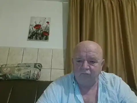 Snapshot of fullballs6 chatting on 01.23.25 fullballs6 online show from 01.23.25