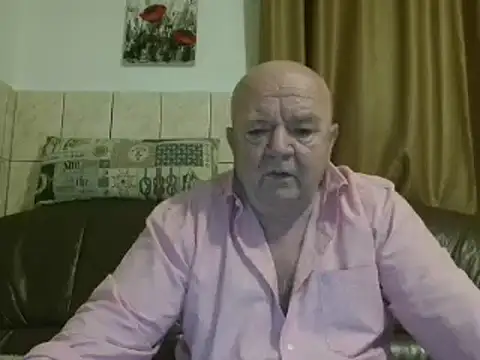 Snapshot of fullballs6 chatting on 01.27.25 fullballs6 online show from 01.27.25