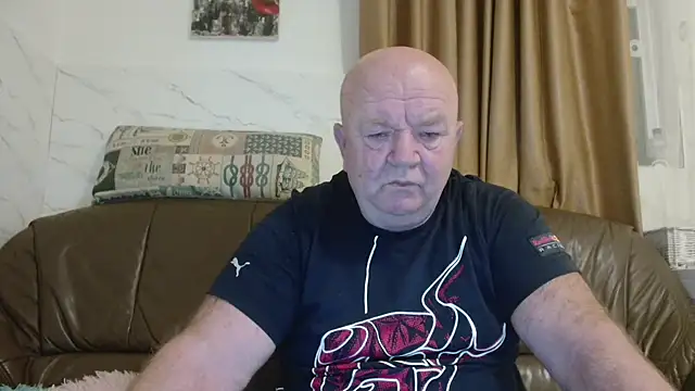 Snapshot of fullballs6 chatting on 01.07.26 fullballs6 online show from 01.07.26