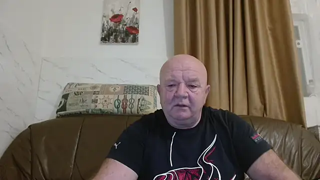 Snapshot of fullballs6 chatting on 01.08.26 fullballs6 online show from 01.08.26