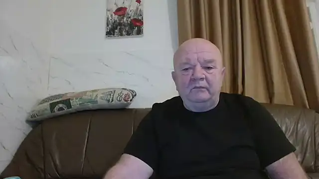 Snapshot of fullballs6 chatting on 02.05.26 fullballs6 online show from 02.05.26