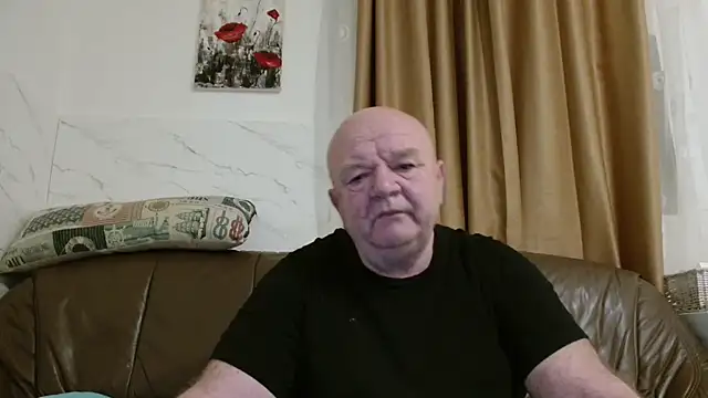 Snapshot of fullballs6 chatting on 02.20.26 fullballs6 online show from 02.20.26