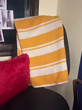 Snapshot of simrann_69 chatting on 12.21.24 simrann 69 online show from 12.21.24