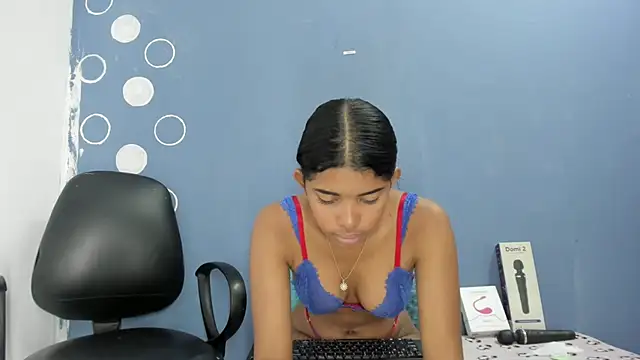 Snapshot of aitanacortes chatting on 01.16.25 aitanacortes online show from 01.16.25