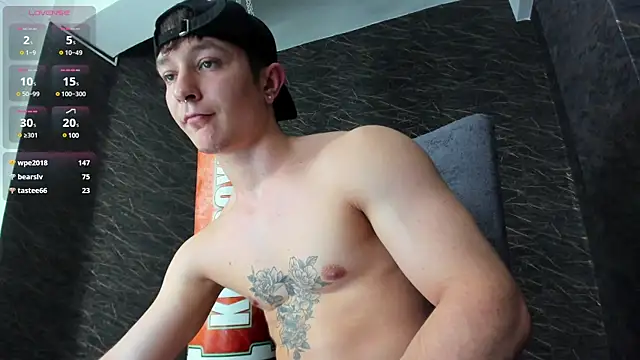 leonardsmith01 online show from 12.27.24