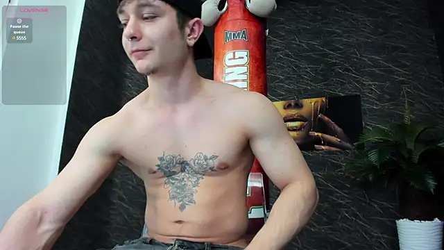 leonardsmith01 online show from 01.05.25