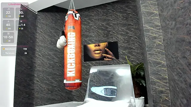 leonardsmith01 online show from 01.21.25