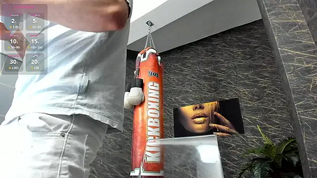 leonardsmith01 online show from 02.10.25