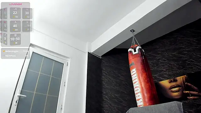 leonardsmith01 online show from 02.22.25