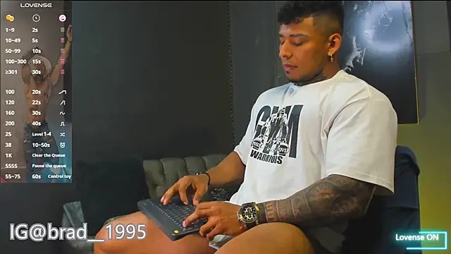 Snapshot of bradley_smith chatting on 05.08.26 bradley smith online show from 05.08.26
