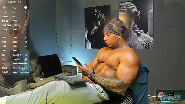 Snapshot of bradley_smith chatting on 05.16.26 bradley smith online show from 05.16.26
