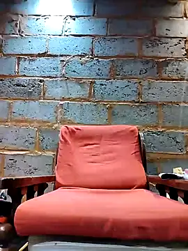 Snapshot of Chocolate_factory_man chatting on 10.18.25 Chocolate factory man online show from 10.18.25