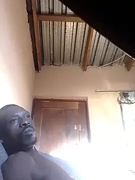 Snapshot of Eugenemtsiri chatting on 04.02.26 Eugenemtsiri online show from 04.02.26