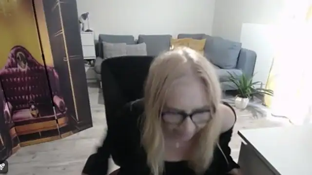 sofia xkiss online show from 03.20.26