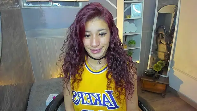 Snapshot of SofiaGomez420 chatting on 01.08.25 SofiaGomez420 online show from 01.08.25