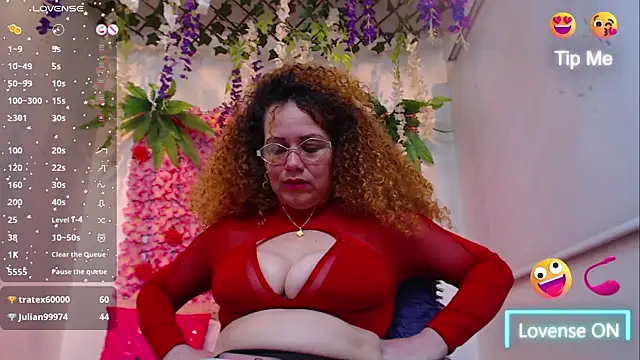 BLONDE SEXYHOT online show from 01.10.26