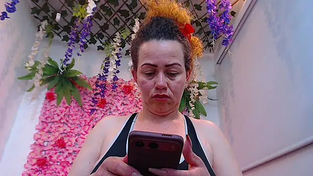 BLONDE SEXYHOT online show from 04.15.26