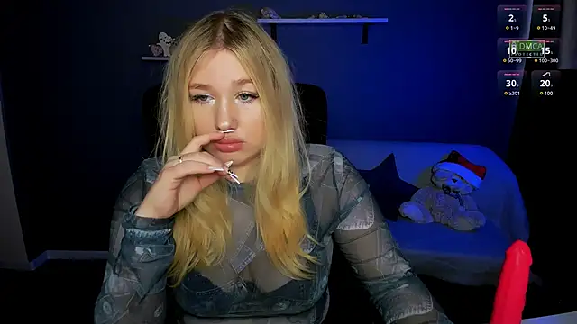 juli kisss online show from 02.06.25