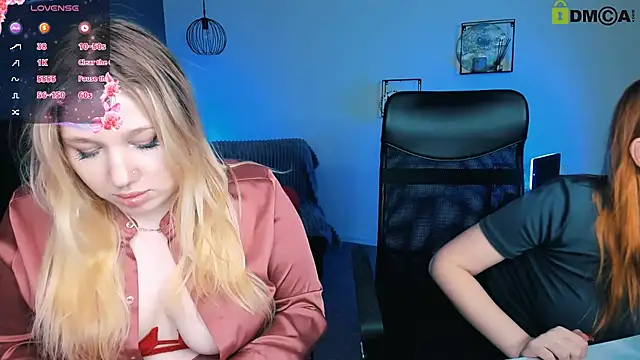 juli kisss online show from 03.09.25