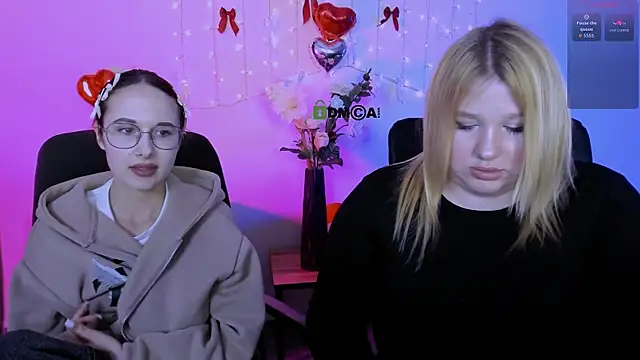 juli kisss online show from 03.30.26