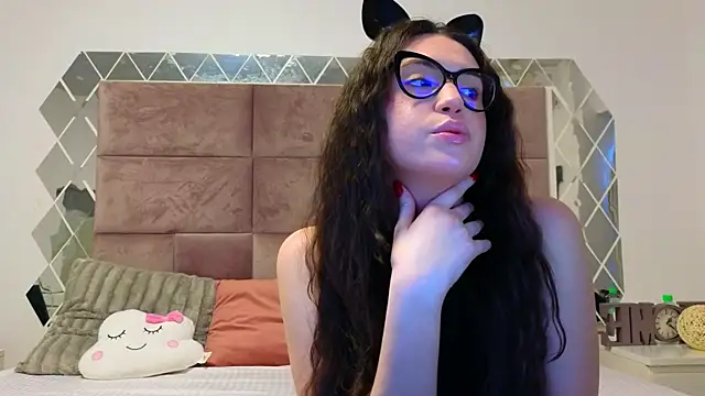 Snapshot of SweetScribe chatting on 01.07.25 SweetScribe online show from 01.07.25