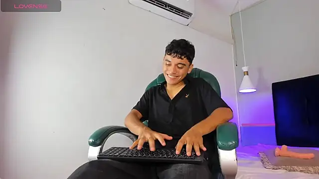 Austin Cardieff online show from 01.26.25