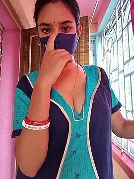 Snapshot of wild_bong_queen chatting on 10.15.25 wild bong queen online show from 10.15.25