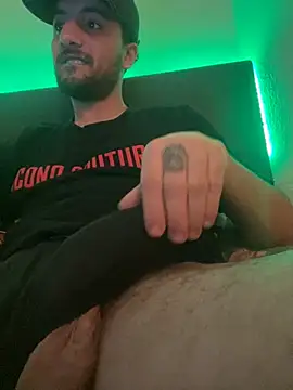 Snapshot of hard_macoor12 chatting on 02.04.25 hard macoor12 online show from 02.04.25