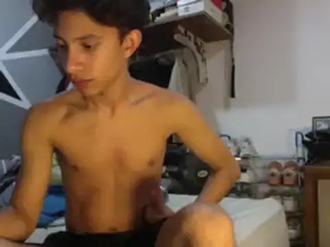 Snapshot of ferchitibellako chatting on 12.15.24 ferchitibellako online show from 12.15.24