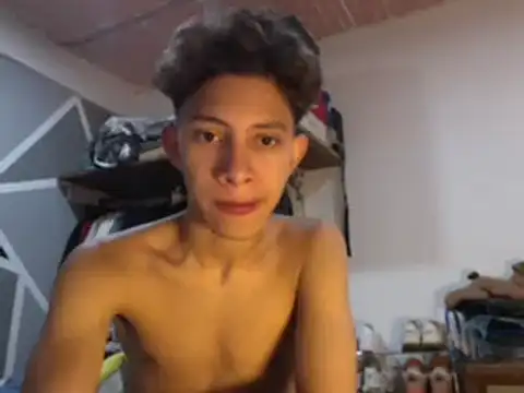 Snapshot of ferchitibellako chatting on 12.28.24 ferchitibellako online show from 12.28.24