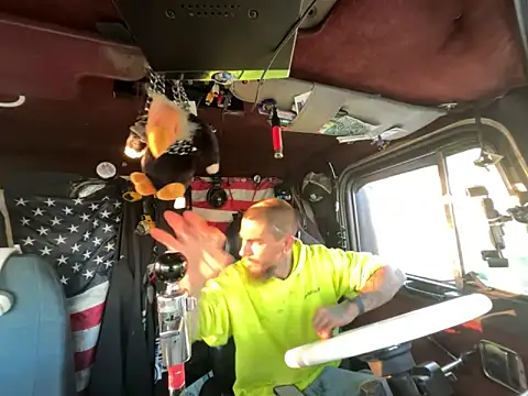 XMeF10 online show from 04.14.26