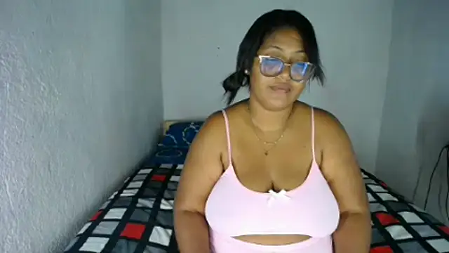 Snapshot of miajoseph_ chatting on 01.07.26 miajoseph online show from 01.07.26