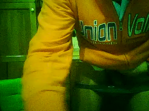 Snapshot of gianbragallini chatting on 01.01.25 gianbragallini online show from 01.01.25